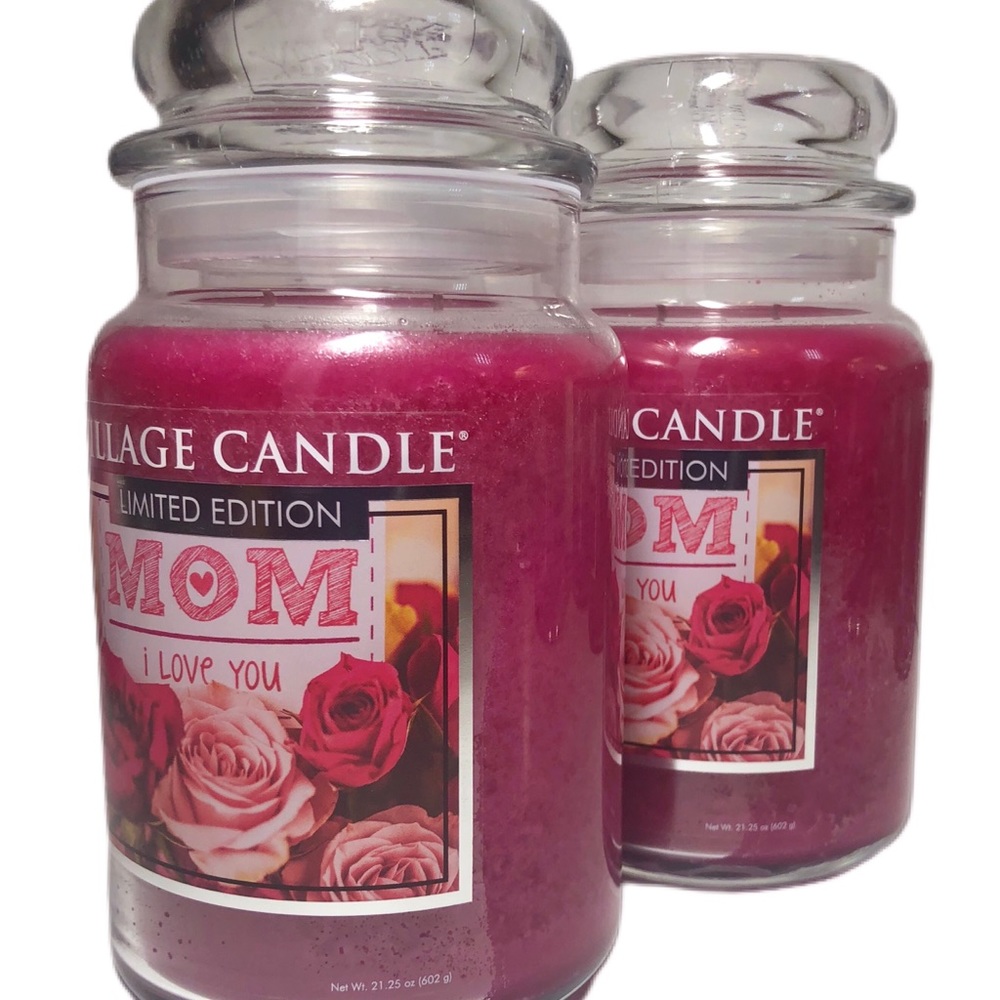NWT! VILLAGE CANDLE Mother’s Day Birthday 2 Wick 26 Oz. “MOM I LOVE YOU”
